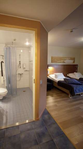 Отель Original Sokos Hotel Vaakuna Mikkeli Миккели Двухместный номер с 2 отдельными кроватями-12